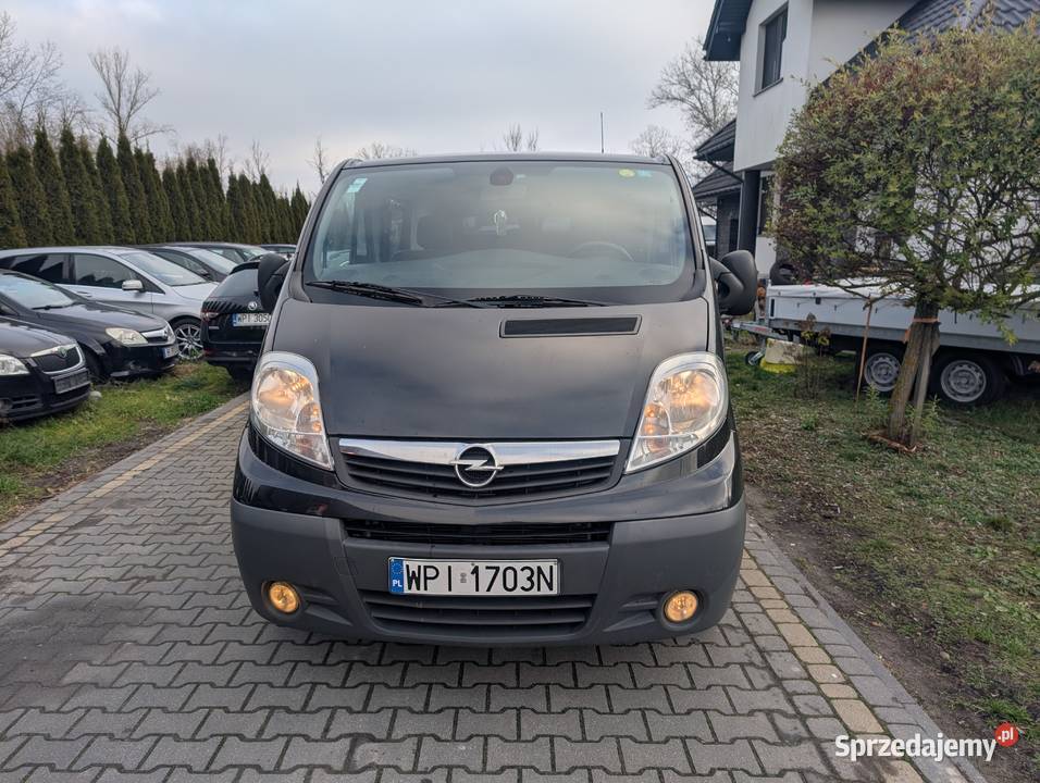 Opel Vivaro 20 TDCi 2014 r manualna Góra Kalwaria