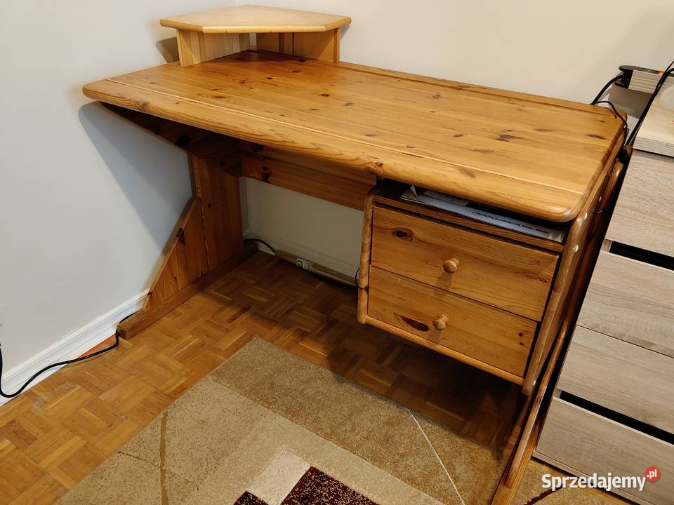 4 krzesła sosnowe i biurko do renowacji Świdnik