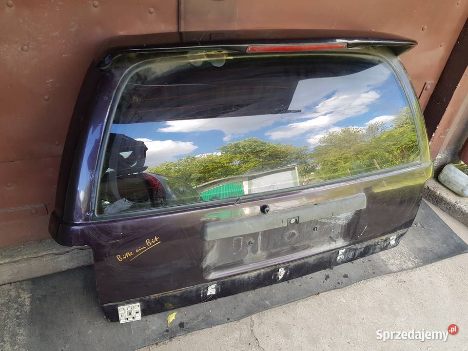 Opel Omega A kombi tylna klapa części blacharskie Karoseria Bełchatów