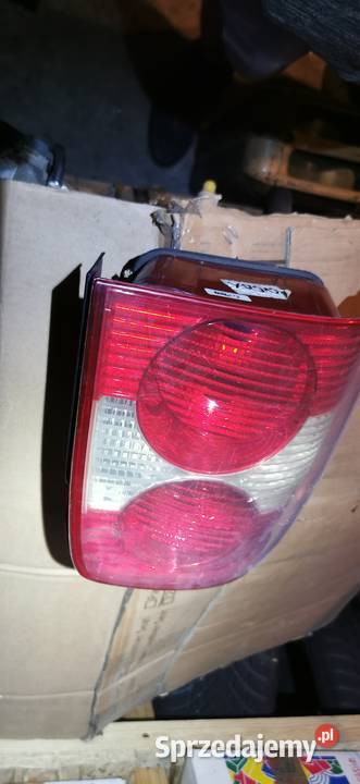 Passat B5 FL lampa lewa tył 3B9945095AA kombi lewe Łódź