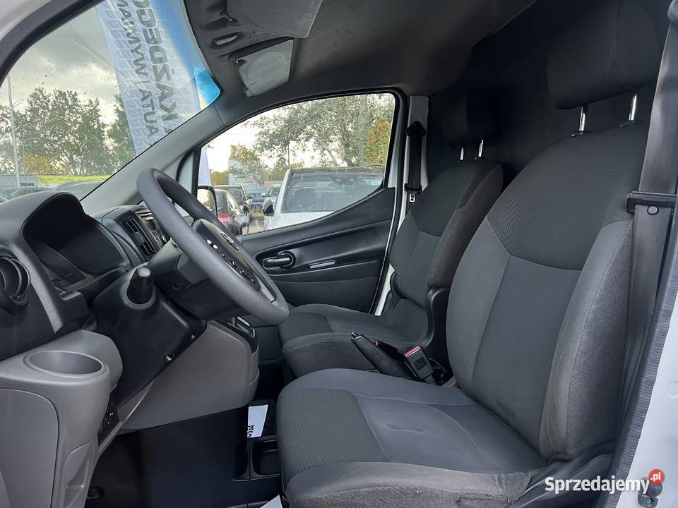 Nissan NV 200 2013