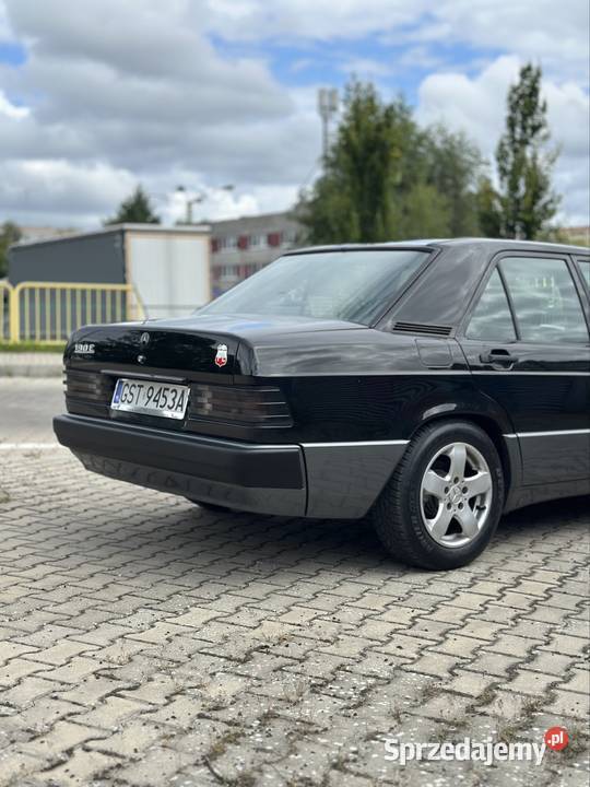 Mercedes w201 190 18 benzyna