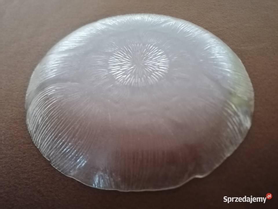 Szklany talerz skamielina średnica 19 Porcelana i szkło łódzkie Łódź