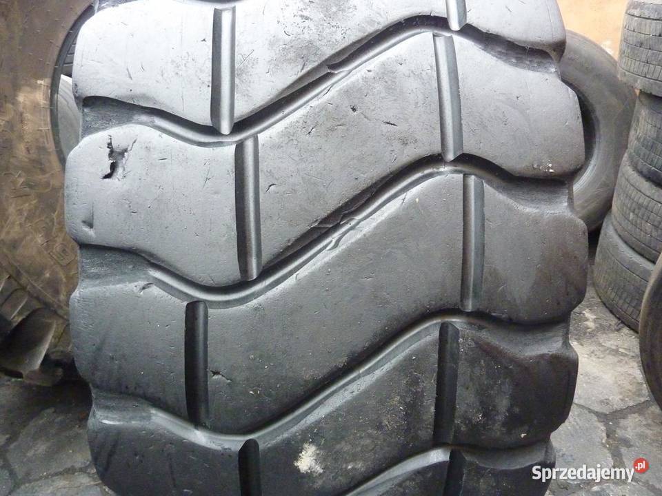 Opona używana przemysłowa 235R25 GOODYEAR TL3A Zaścianki