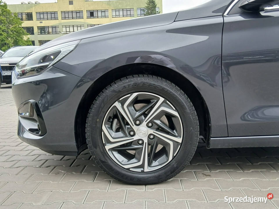 Hyundai i30 10 TGDI 6MT 120 WersjaSmart Pakiet Łódź