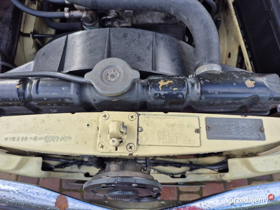 Mercedes w115 220 benzyna Automat 1973r pomorskie Kartuzy