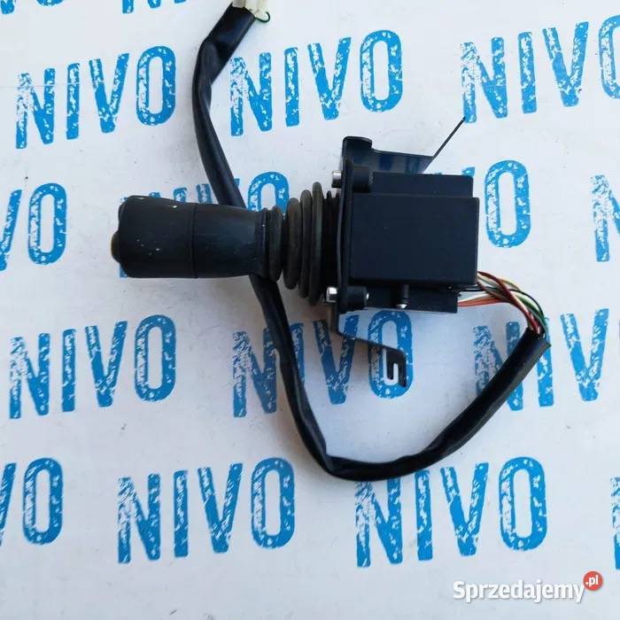 Joystick ciagnik cnh case holland 84208739 sprzedam