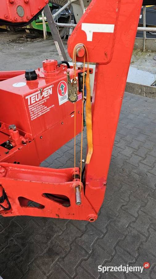 Gąsienicowy podnośnik koszowy Teupen LEO 23GT