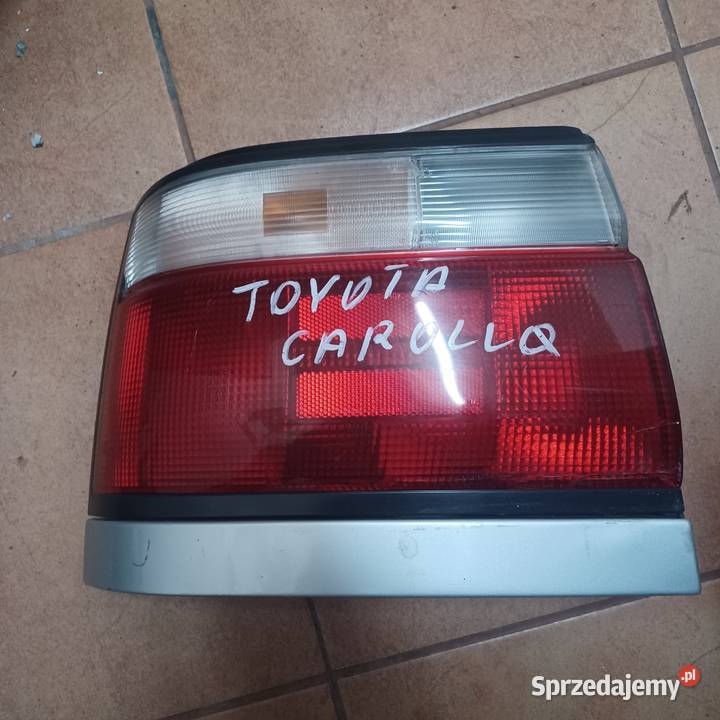 TOYOTA COROLLA E10 9198 HB LAMPA TYLNA LEWA Pozostałe wielkopolskie Rakoniewice