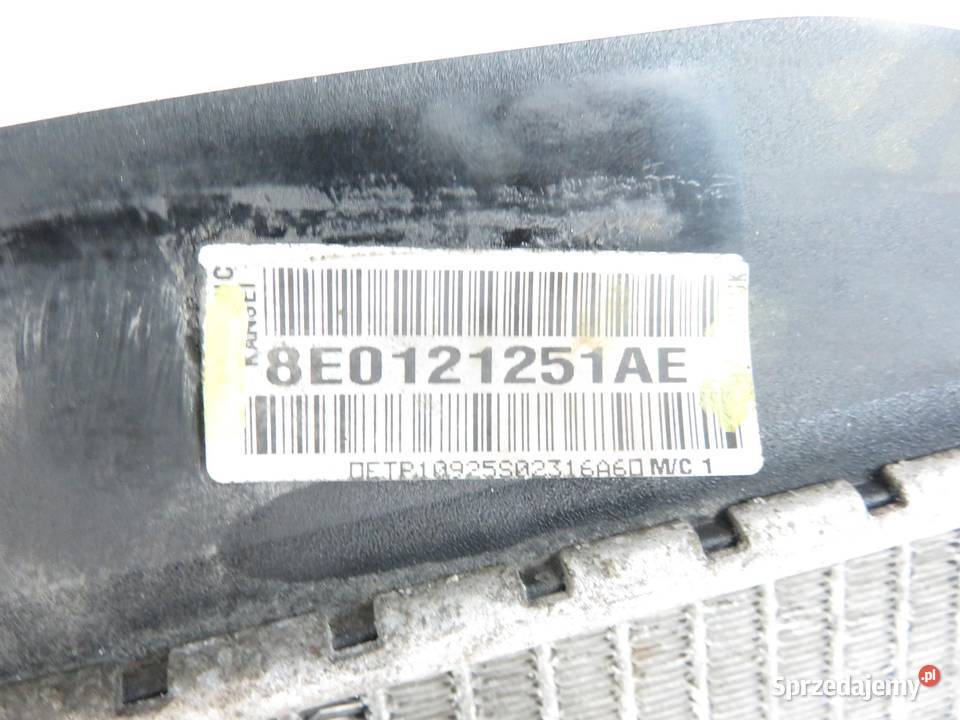 CHŁODNICA WODY AUDI A4 B7 20 TFSI 8E0121251AE osobowe