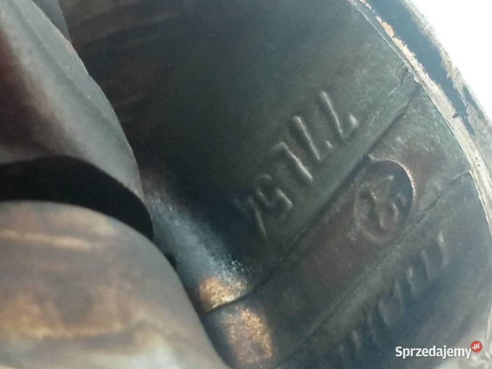 TŁOK KORBOWÓD 77L54 16 VTI THP Peugeot 207 I sprzedam