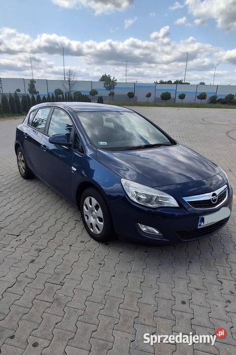 Opel Astra J 14 LPG Czujniki Parkowania Grzane 1400cm3 sprzedam
