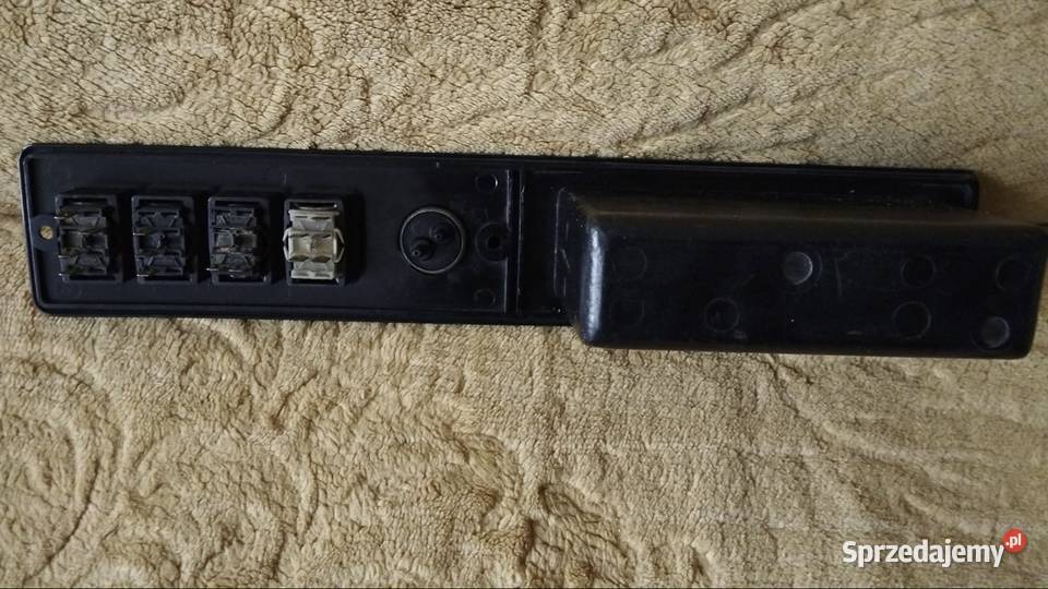 Fiat 126p Panel Sterowania Kompletny Stan osobowe Panele sterowania, przełączniki