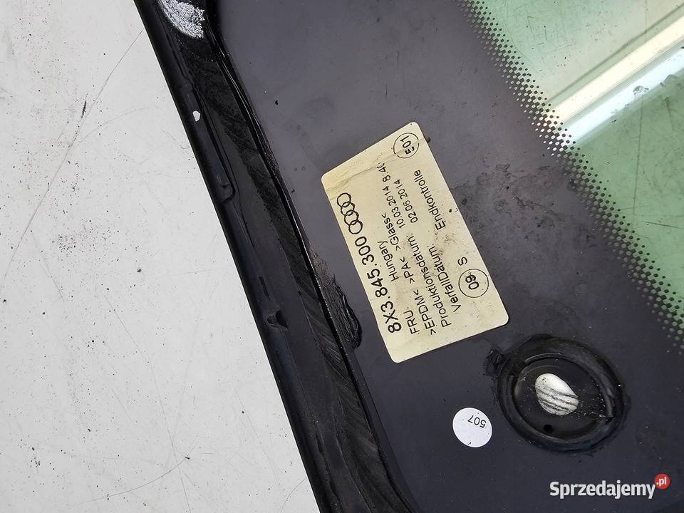 SZYBA KAROSERYJNA MAT AUDI A1 8X3 3DRZWI PRAWY osobowe Przystajń