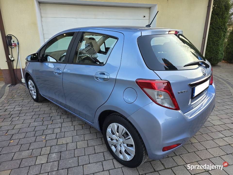 Toyota Yaris 133 VVTi 99 AUTOMAT serwosowany automatyczna Yaris