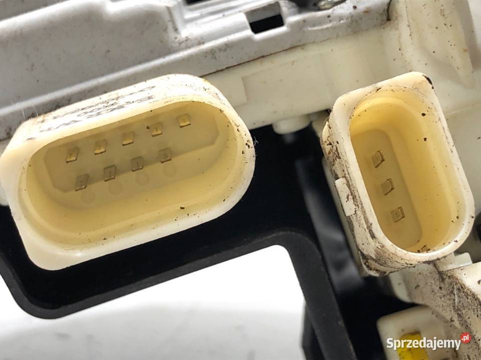 ZAMEK DRZWI PRAWY TYŁ AUDI A8 D4 SedanLimuzyna sprzedam