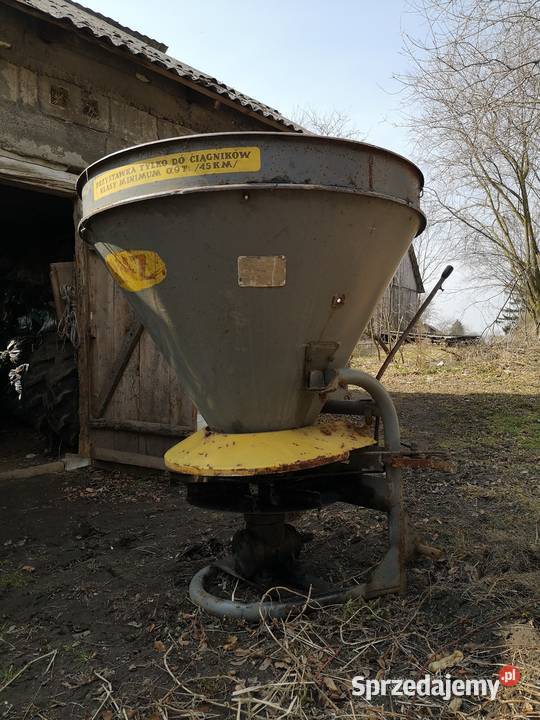 Rozsiewacz RNZ lubelskie Oleśniki