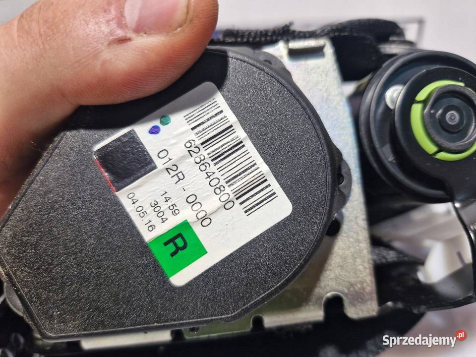 BMW F30 F31 PAS BEZPIECZEŃSTWA PRZEDNIE PRAWY Części samochodowe sprzedam