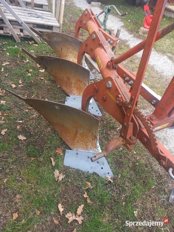 Plug 3 skibowy kverneland agrator Gilowice