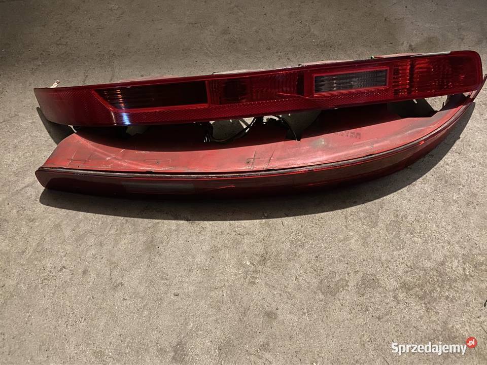 Audi Q7 0515 LAMPA PRZECIWMGIELNA TYLNA PRAWA I Oświetlenie Wrocław