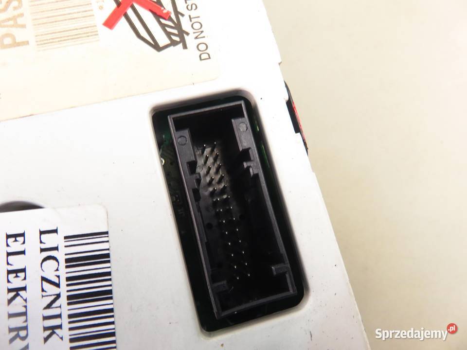 LICZNIK JAGUAR XTYPE I 20 D 4X4F10849JC sprzedam