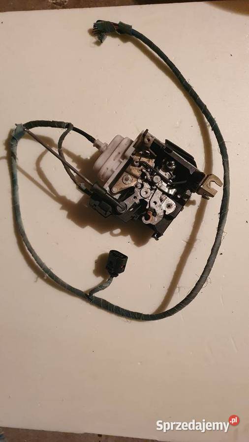Zamek drzwi przednich Audi A3 8l0173b osobowe Karoseria