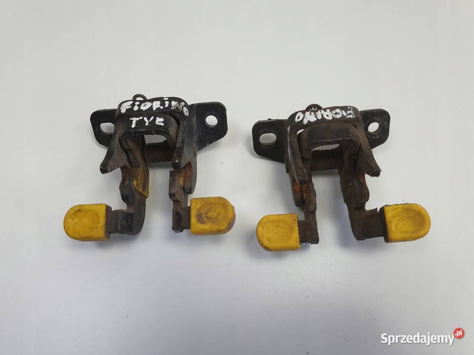 Fiat Fiorino III Qubo Nemo Bipper ZAWIAS TYLNYCH Rudka