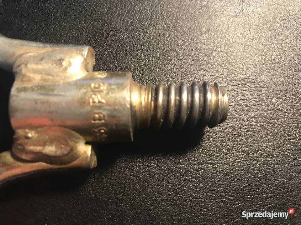 Ucho hak holowniczy Volkswagen