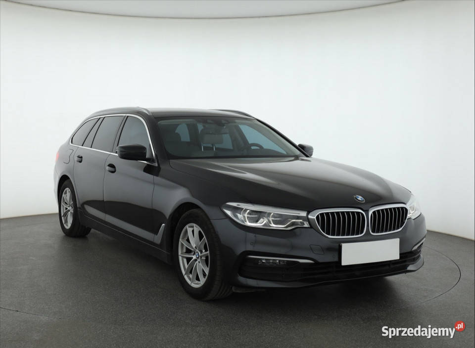 BMW 5 520i Rok produkcji 2019 Piaseczno