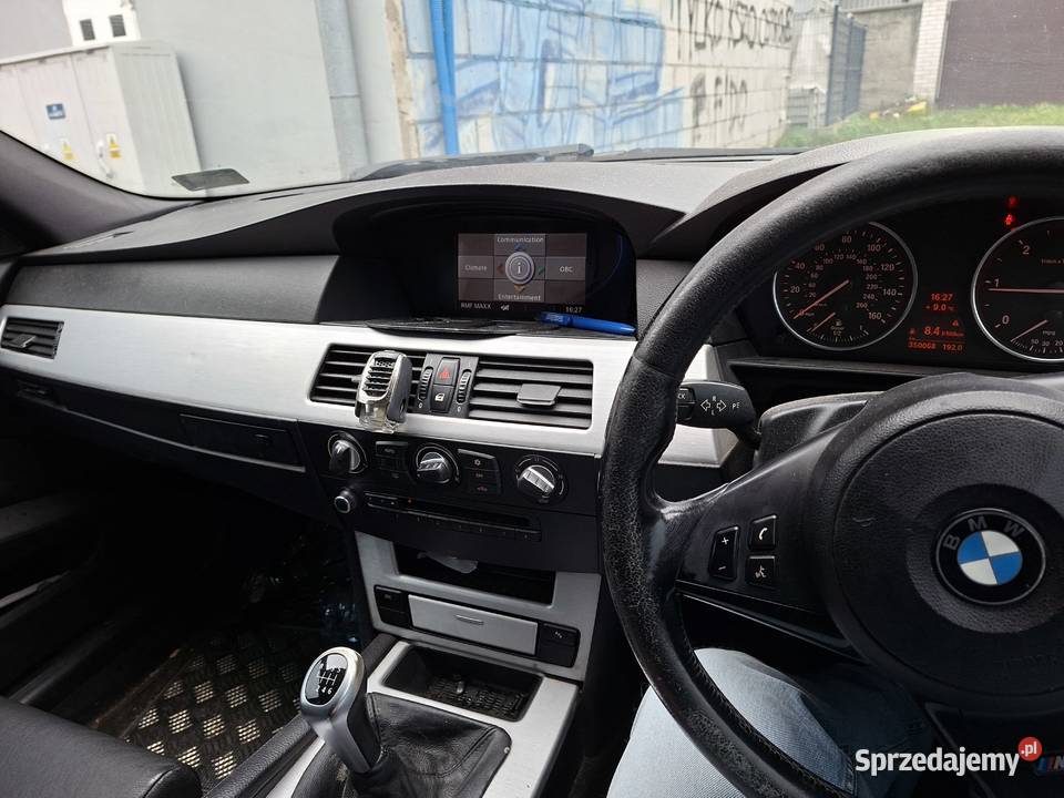Okazja BMW e60 anglik zarejestrowany jeżdżący do Ostrowiec Świętokrzyski