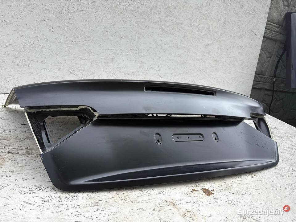 AUDI A5 S5 8W CABRIO KLAPA BAGAZNIKA 8F0827023D