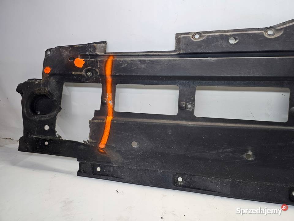 OSŁONA PODWOZIA PRAWA AUDI A6 C6 4F0825208E osobowe śląskie sprzedam