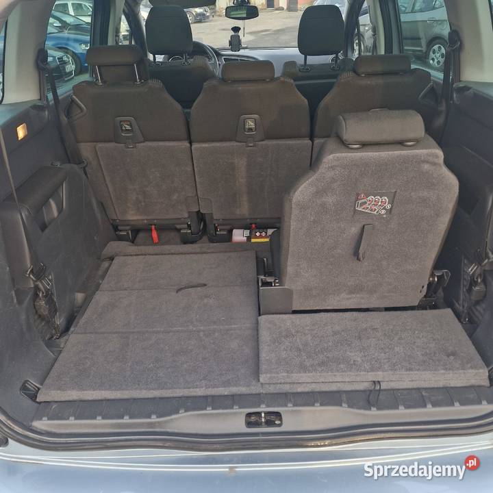 Peugeot 5008 16 HDi 7 osób Opłaty do 102026 ESP 5008 Częstochowa