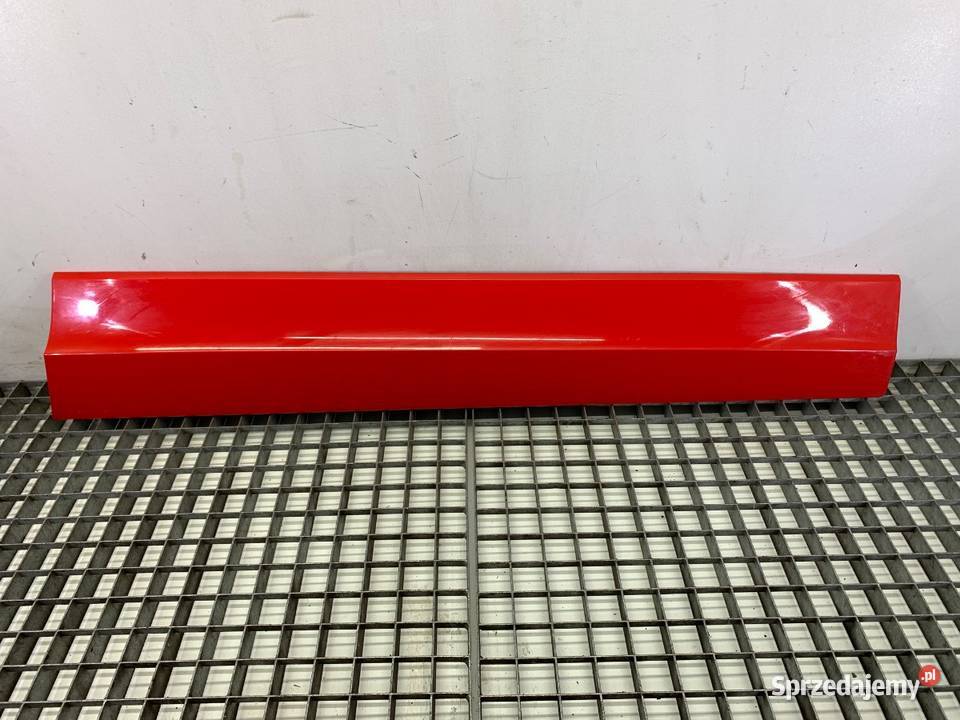 LISTWA DRZWI PRAWY PRZÓD VW TROC Crossover Listwy i nakładki