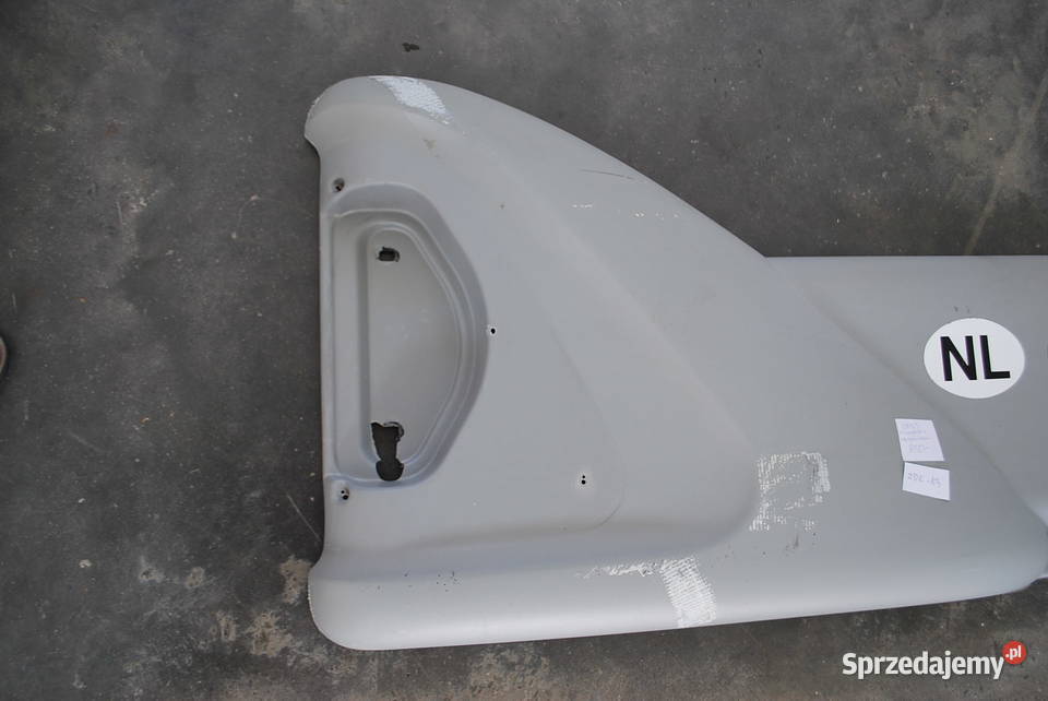 ZDERZAK DO PRZYCZEPY KNAUS NAROŻNIKI Grzebowilk