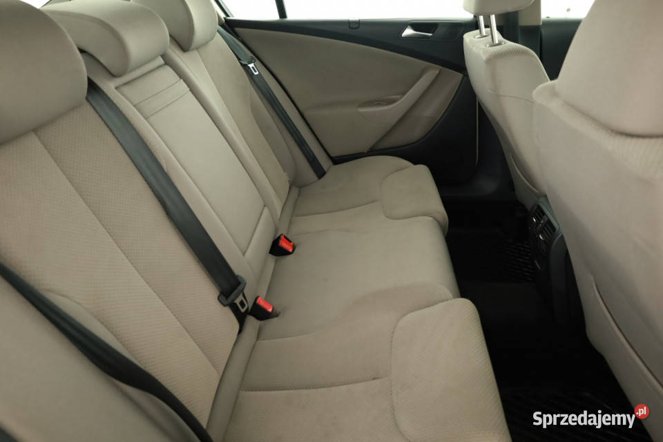 VW Passat 14 TSI elektryczne szyby Passat