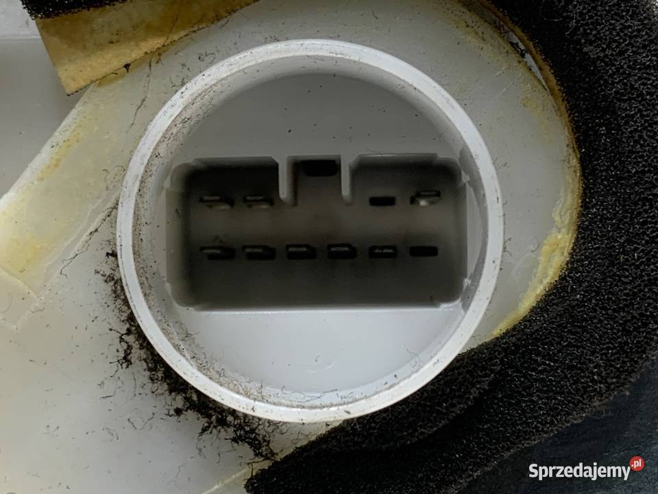 ZAMEK DRZWI PRAWY PRZÓD SUZUKI SWIFT III