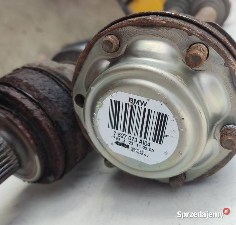 BMW 3 E90 20i PÓŁOŚ PRAWA LEWA TYLNA 7527073 osobowe Radom sprzedam
