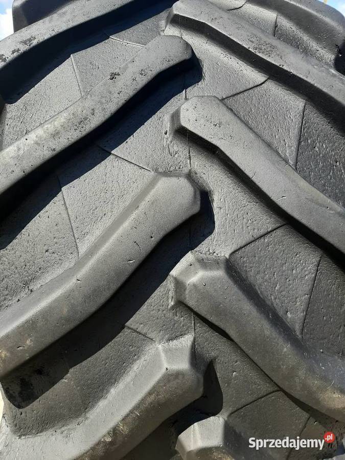 Opona używana przemysłowa 80065R32 TRELLEBORG podlaskie Zaścianki