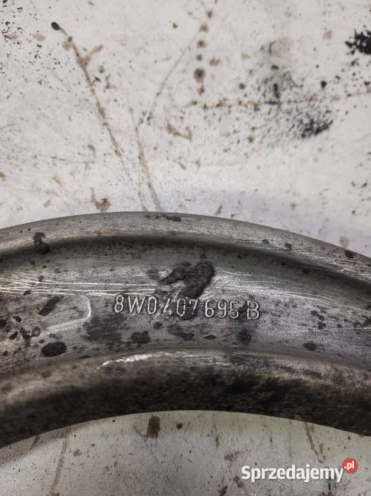 WAHACZ LEWY PRZÓD AUDI A4 B9 A5 8W 8W0407695B osobowe