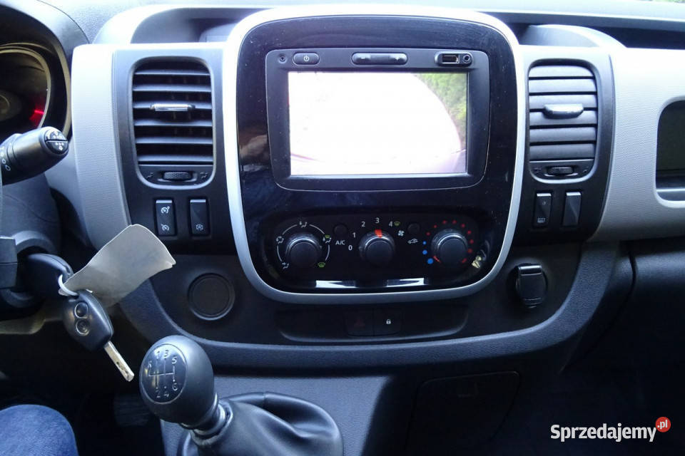 Opel Vivaro Opel Vivaro L2H1 K2900 9 osobowy Góra Kalwaria