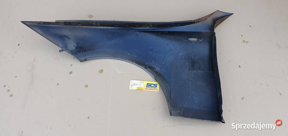 BMW 1 E87 BŁOTNIK PRAWY PRZÓD Bieleń sprzedam