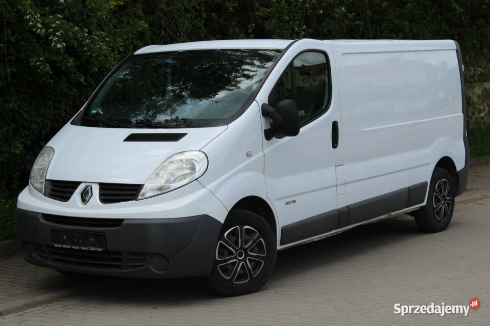 Renault Trafic 20 dci 115 Przebieg 197 Long L2H1 manualna Renault Lubań