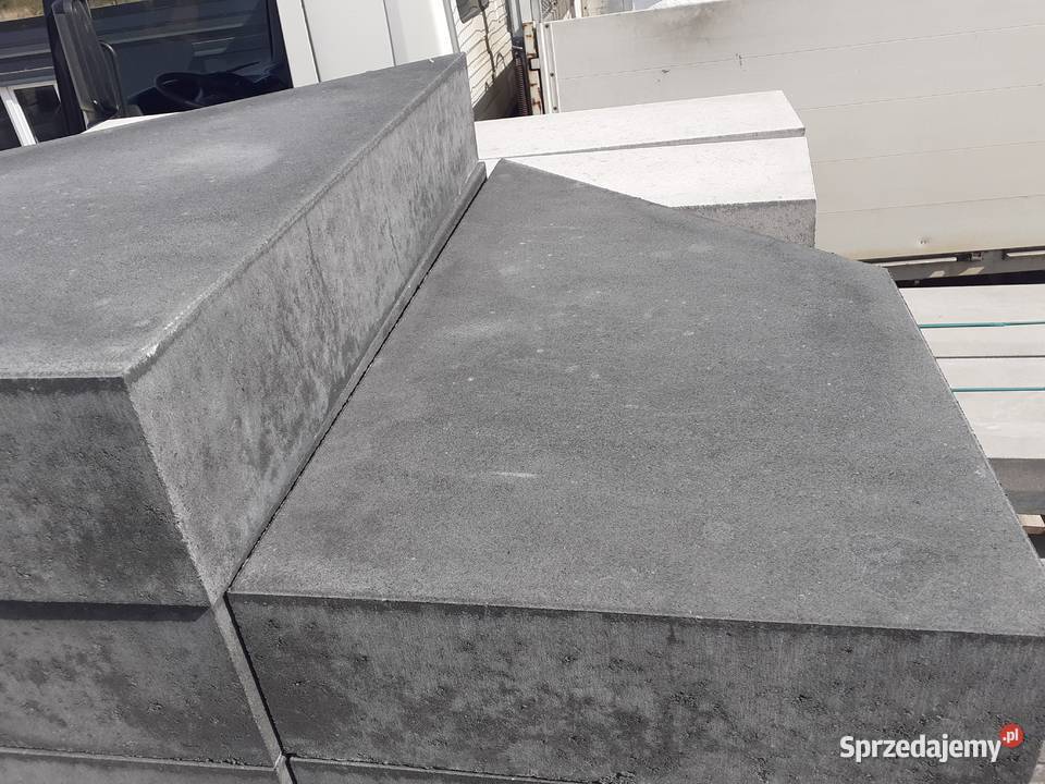 Stopień Venetto Betonowy skośny 45x90 grafit II Kostka brukowa Wielogóra