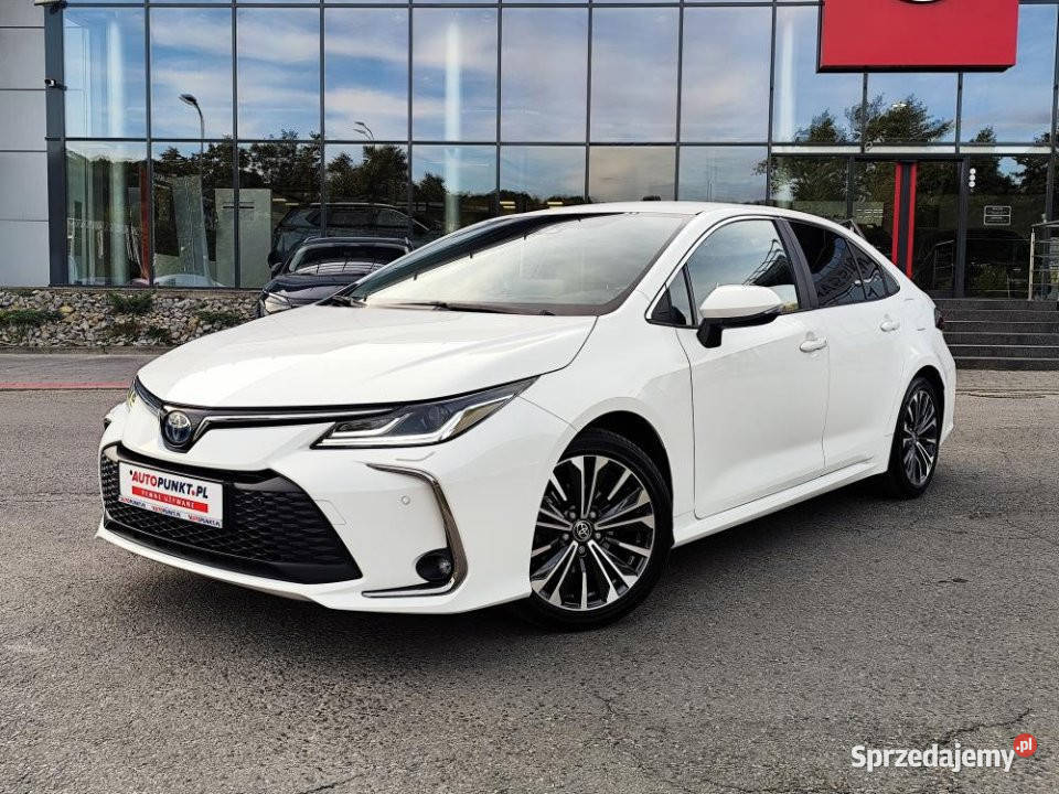 Toyota Corolla 2024r salon 1 wł gwarancja ASO Kraków sprzedam