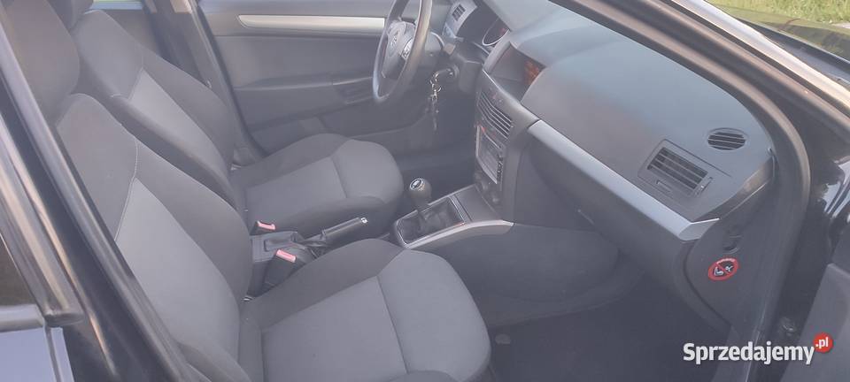 OPEL ASTRA H 14 16v5 drzwiklimasuper stan z Krosno