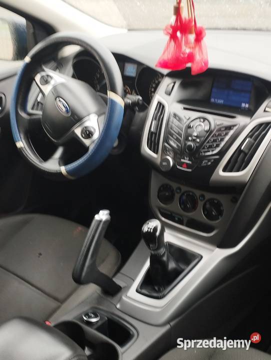 Sprzedam ford focus kombi 2013 1cm3 Skierniewice