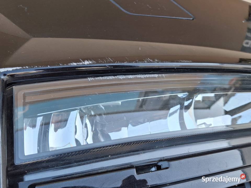 SKODA OCTAVIA III RS HALOGEN PRAWY ORYGINAŁ Bieleń