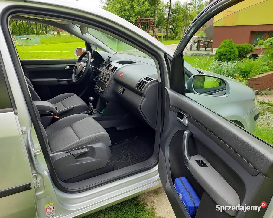 Mam do sprzedania VW TOURAN z 2007 roku LIFTINGU wspomaganie kierownicy Bachórzec