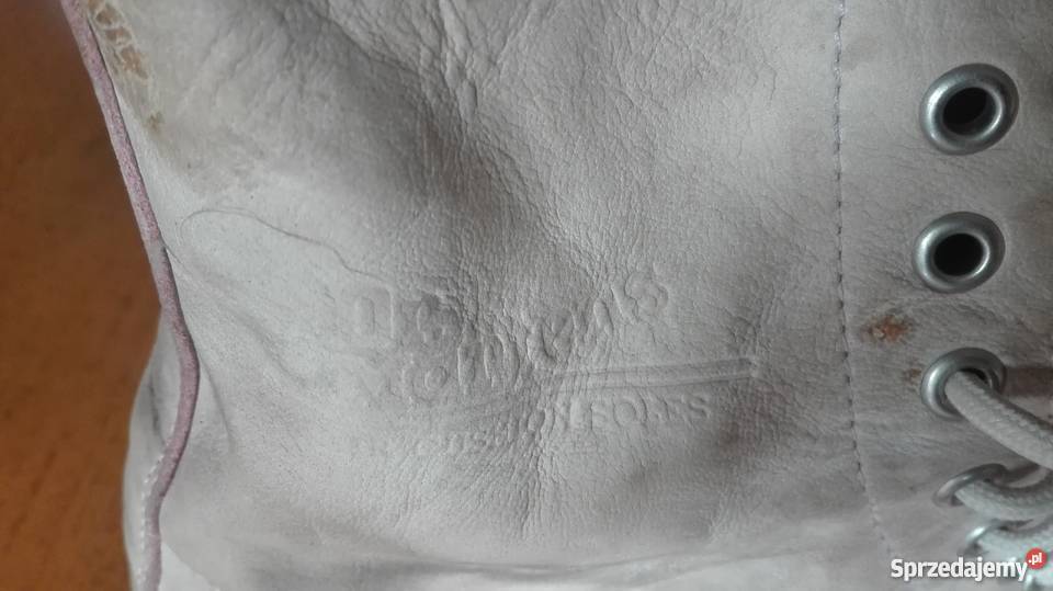 Buty trapery firmy DR Martens rozmiar 42 Pozostałe Zbiersk